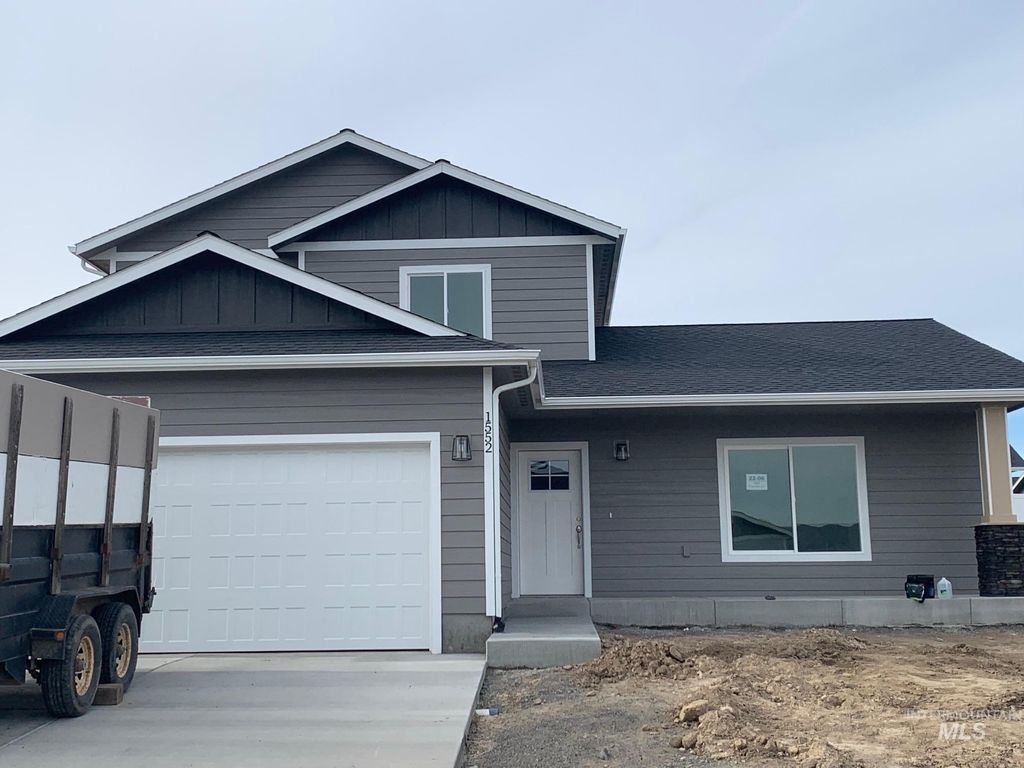 1552 Frontier Dr, Lewiston, ID 83501 | Trulia